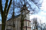Otoczenie Kościoła Parafialnego :: &copy; ks. Mateusz Stawecki